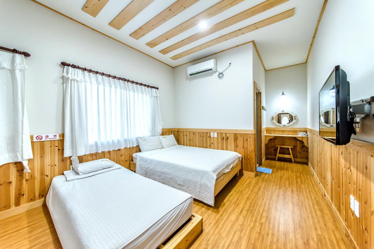 Mirvill Pension & Resort Seogwipo Exterior photo